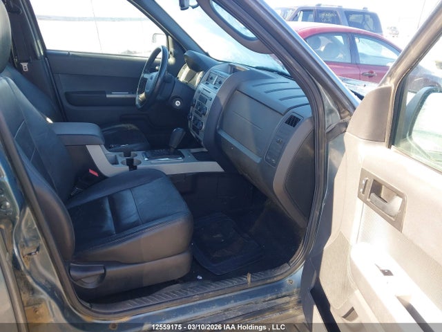 Продажа на аукционе авто 2012 Ford Escape Xlt, vin: 1FMCU9DGXCKB85692, номер лота: 12559175
