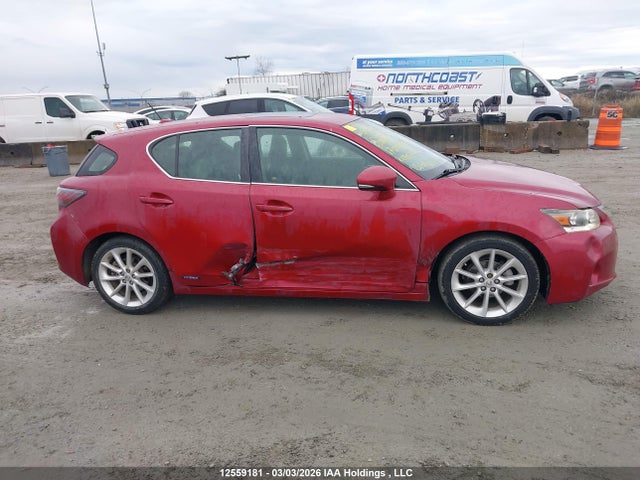 12559181 :رقم المزاد ، JTHKD5BHXB2011767 vin ، 2011 Lexus Ct 200 مزاد بيع