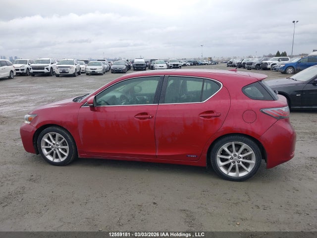 12559181 :رقم المزاد ، JTHKD5BHXB2011767 vin ، 2011 Lexus Ct 200 مزاد بيع