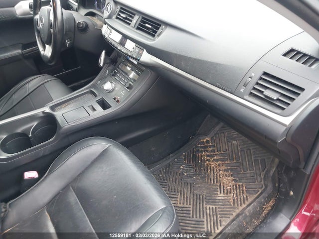 12559181 :رقم المزاد ، JTHKD5BHXB2011767 vin ، 2011 Lexus Ct 200 مزاد بيع