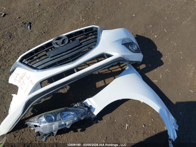 JM1BM1V73E1133930 Mazda Mazda3 Gs-sky