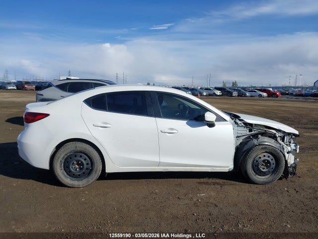 JM1BM1V73E1133930 Mazda Mazda3 Gs-sky