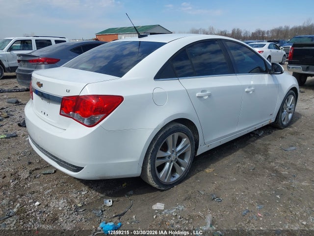 1G1PE5SB5E7417732 Chevrolet Cruze 2lt