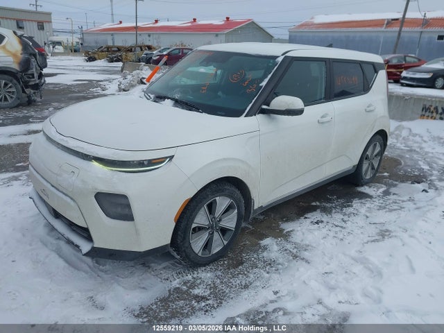 KNDJ23A20P7032562 KIA Soul Ev Premium