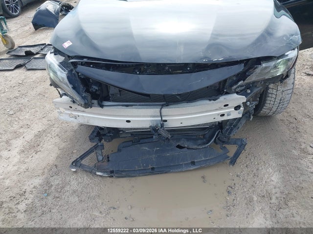 4T1G11AK1NU649528 Toyota Camry