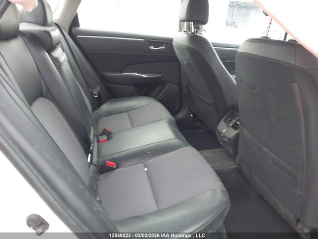 JHMZC5F18KC800704 Honda CLARITY PLUG-IN HYBRID
