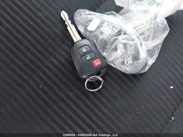 12559224 :رقم المزاد ، 2T3RFREV1EW152192 vin ، 2014 Toyota Rav4 Xle مزاد بيع