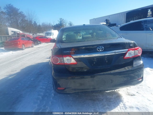 2013 Toyota Corolla S/le მანქანა იყიდება აუქციონზე, vin: 2T1BU4EE0DC927603, აუქციონის ნომერი: 12559233