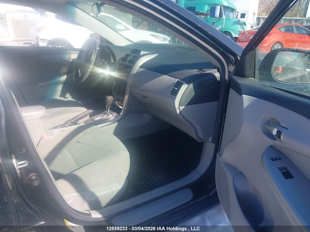 2013 Toyota Corolla S/le მანქანა იყიდება აუქციონზე, vin: 2T1BU4EE0DC927603, აუქციონის ნომერი: 12559233