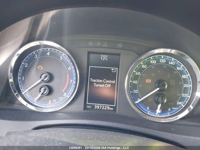12559251 :رقم المزاد ، 2T1BURHE7JC986877 vin ، 2018 Toyota Corolla مزاد بيع