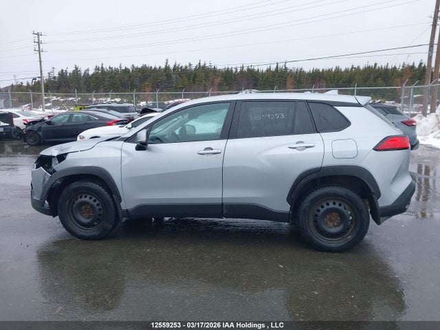 Aukcja sprzedaży 2022 Toyota Corolla Cross Le, vin: 7MUCAABG4NV015900, numer aukcji: 12559253