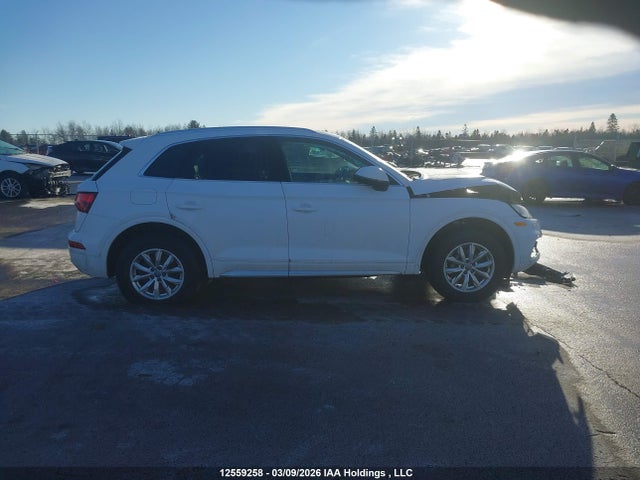 WA1BNAFY2J2072685 Audi Q5 Premium Plus