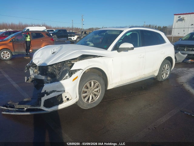 WA1BNAFY2J2072685 Audi Q5 Premium Plus