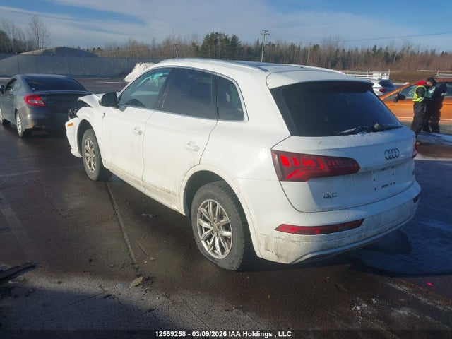 WA1BNAFY2J2072685 Audi Q5 Premium Plus