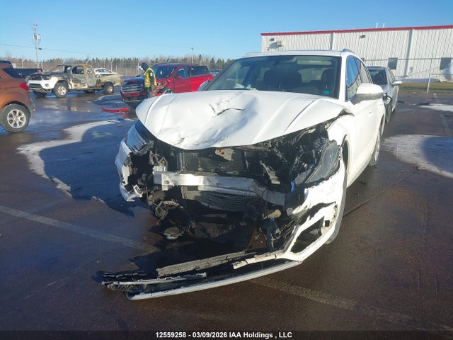 WA1BNAFY2J2072685 Audi Q5 Premium Plus