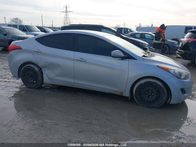 Продажа на аукционе авто 2013 Hyundai Elantra Gl, vin: 5NPDH4AE9DH174864, номер лота: 12559285