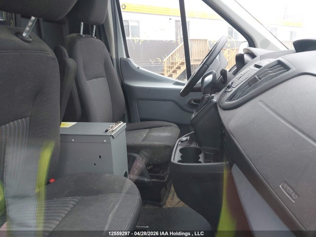 12559297 :رقم المزاد ، 1FTYE1DV9JKA82560 vin ، 2018 Ford Transit-150 مزاد بيع