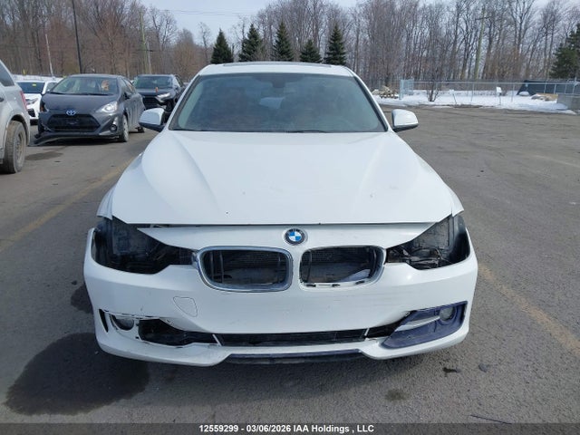 2014 Bmw 320i Xdrive მანქანა იყიდება აუქციონზე, vin: WBA3C3C59EP661809, აუქციონის ნომერი: 12559299