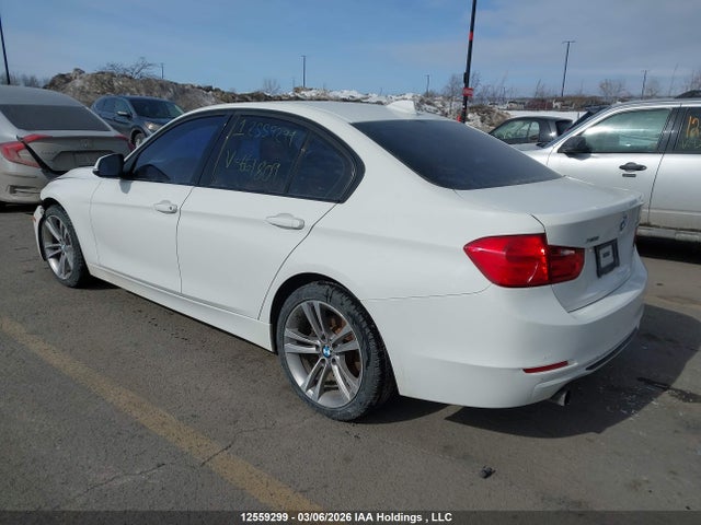 2014 Bmw 320i Xdrive მანქანა იყიდება აუქციონზე, vin: WBA3C3C59EP661809, აუქციონის ნომერი: 12559299