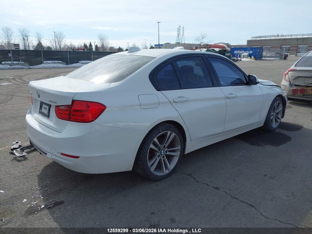 2014 Bmw 320i Xdrive მანქანა იყიდება აუქციონზე, vin: WBA3C3C59EP661809, აუქციონის ნომერი: 12559299