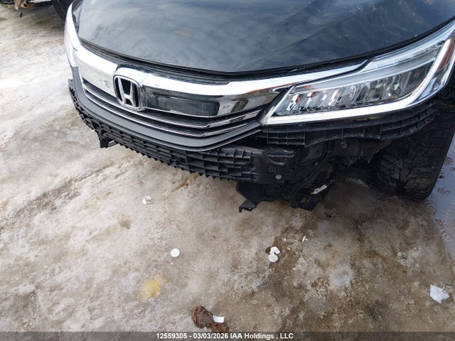 1HGCR3F90GA801284 Honda Accord Touring