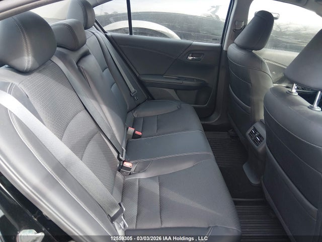 1HGCR3F90GA801284 Honda Accord Touring