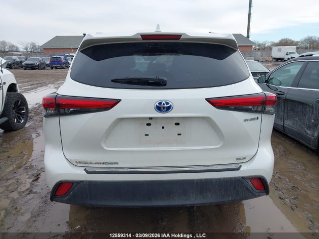2021 Toyota Highlander მანქანა იყიდება აუქციონზე, vin: 5TDGBRCH9MS527634, აუქციონის ნომერი: 12559314
