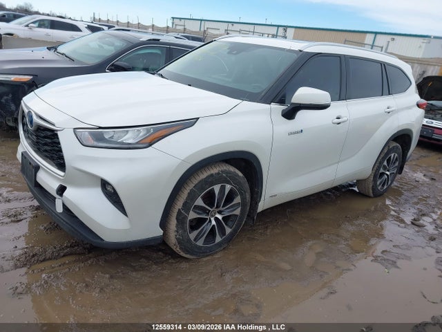 2021 Toyota Highlander მანქანა იყიდება აუქციონზე, vin: 5TDGBRCH9MS527634, აუქციონის ნომერი: 12559314