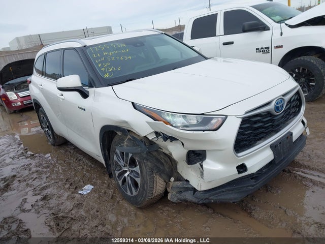 2021 Toyota Highlander მანქანა იყიდება აუქციონზე, vin: 5TDGBRCH9MS527634, აუქციონის ნომერი: 12559314