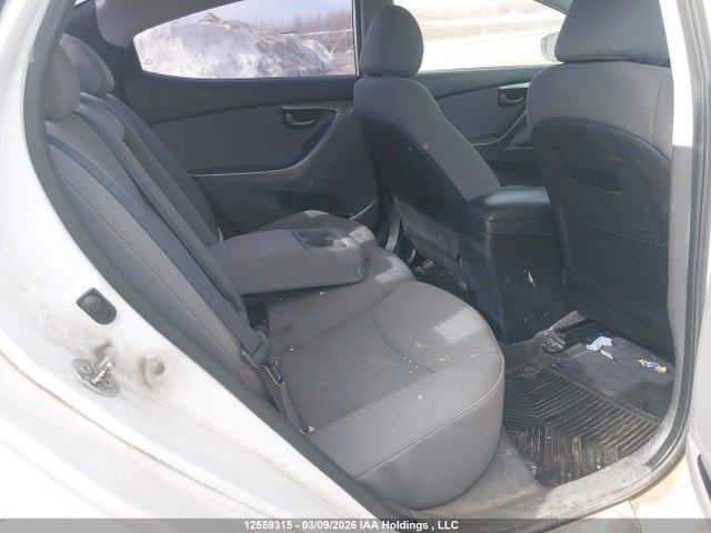 2013 Hyundai Elantra Gls/limited მანქანა იყიდება აუქციონზე, vin: 5NPDH4AE0DH376136, აუქციონის ნომერი: 12559315