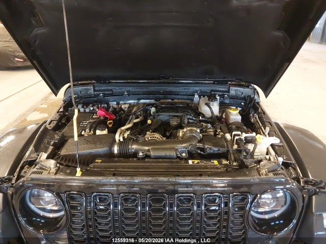 1C4PJXDG1SW524317 Jeep Wrangler Sport