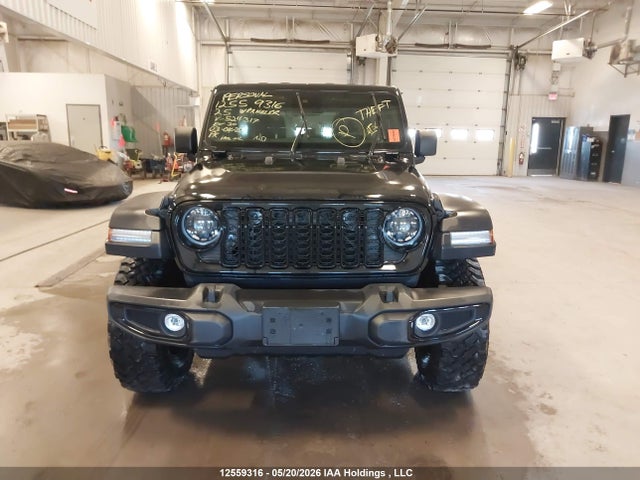 1C4PJXDG1SW524317 Jeep Wrangler Sport