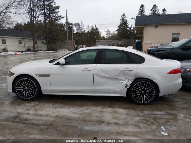 SAJBL4BN8HCY34237 Jaguar XF
