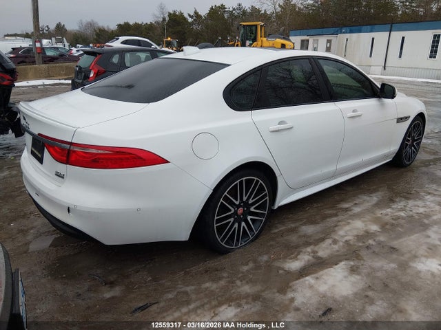 SAJBL4BN8HCY34237 Jaguar XF