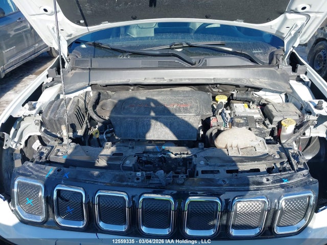 3C4NJDCB6NT238100 Jeep Compass Limited
