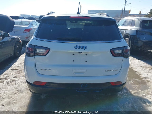 3C4NJDCB6NT238100 Jeep Compass Limited