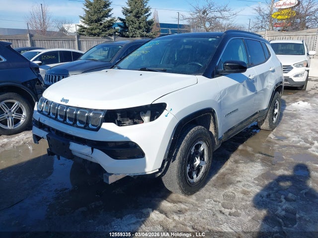 3C4NJDCB6NT238100 Jeep Compass Limited
