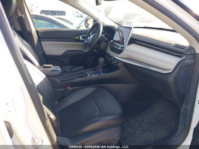 3C4NJDCB6NT238100 Jeep Compass Limited