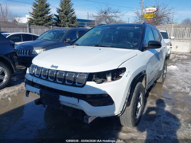 3C4NJDCB6NT238100 Jeep Compass Limited