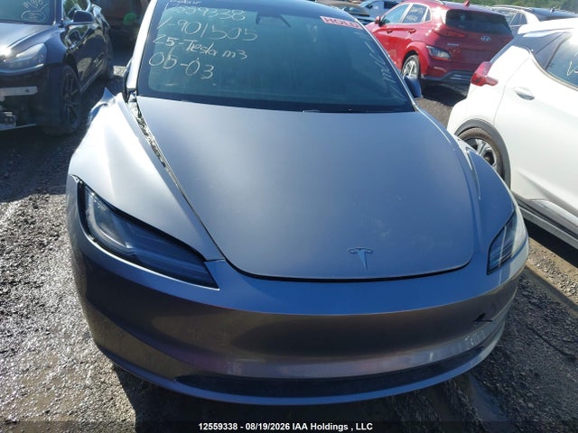 Tesla Model 3 Long Range 2025 5YJ3E1EA5SF901505 Image 10