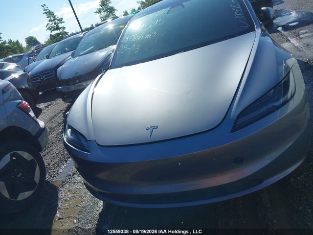 Tesla Model 3 Long Range 2025 5YJ3E1EA5SF901505 Image 11