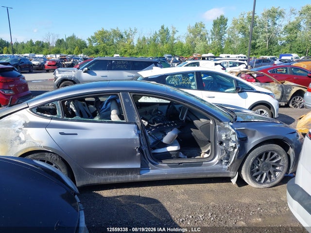 Tesla Model 3 Long Range 2025 5YJ3E1EA5SF901505 Image 12