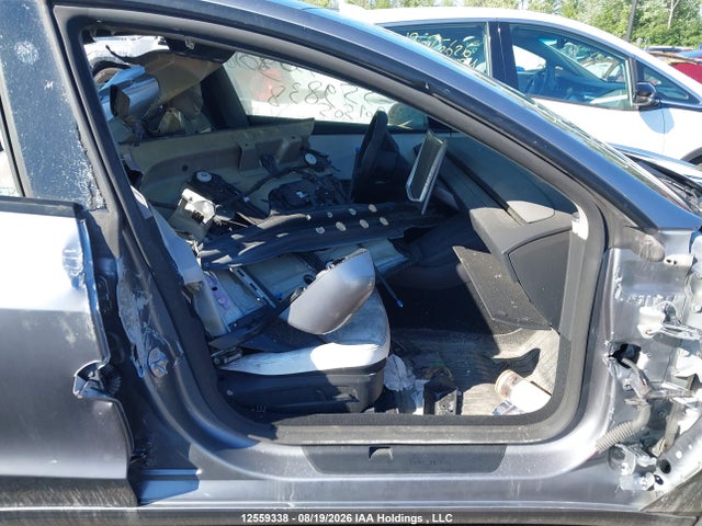 Tesla Model 3 Long Range 2025 5YJ3E1EA5SF901505 Image 5
