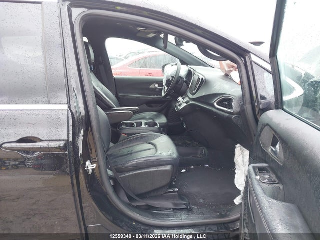2025 Chrysler Grand Caravan Sxt მანქანა იყიდება აუქციონზე, vin: 2C4RC1ZG8SR533050, აუქციონის ნომერი: 12559340