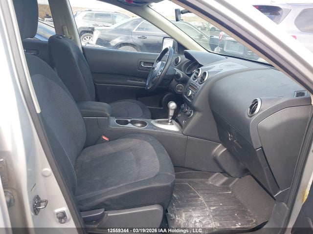 2013 Nissan Rogue S/sl/sv მანქანა იყიდება აუქციონზე, vin: JN8AS5MVXDW106299, აუქციონის ნომერი: 12559344