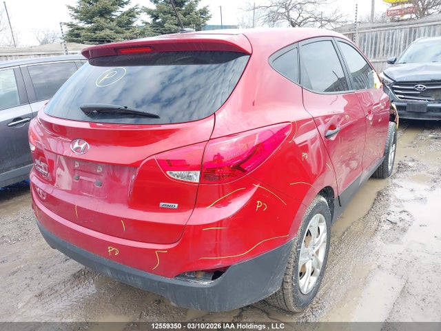 2015 Hyundai Tucson Gl მანქანა იყიდება აუქციონზე, vin: KM8JTCAF2FU039802, აუქციონის ნომერი: 12559350