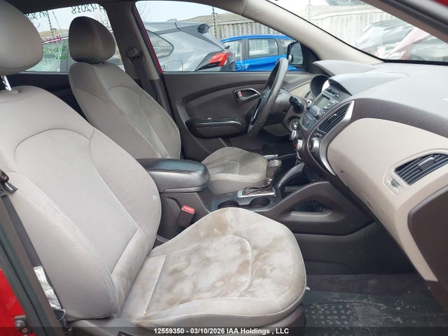 2015 Hyundai Tucson Gl მანქანა იყიდება აუქციონზე, vin: KM8JTCAF2FU039802, აუქციონის ნომერი: 12559350
