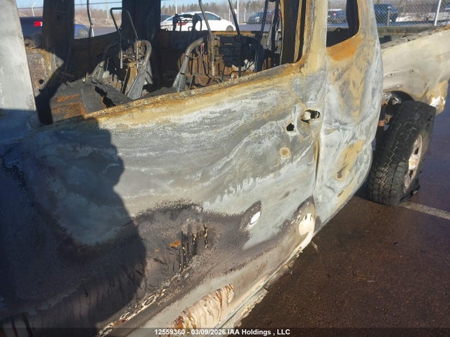 12559360 :رقم المزاد ، 5TFUU4EN6DX066325 vin ، 2013 Toyota Tacoma مزاد بيع