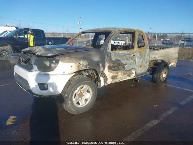 12559360 :رقم المزاد ، 5TFUU4EN6DX066325 vin ، 2013 Toyota Tacoma مزاد بيع