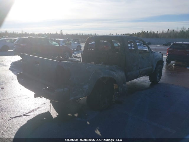 12559360 :رقم المزاد ، 5TFUU4EN6DX066325 vin ، 2013 Toyota Tacoma مزاد بيع